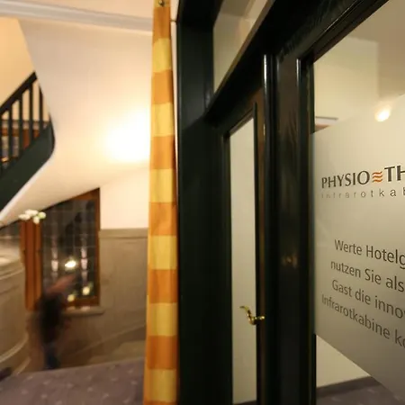 Отель Parkhotel Плауэн